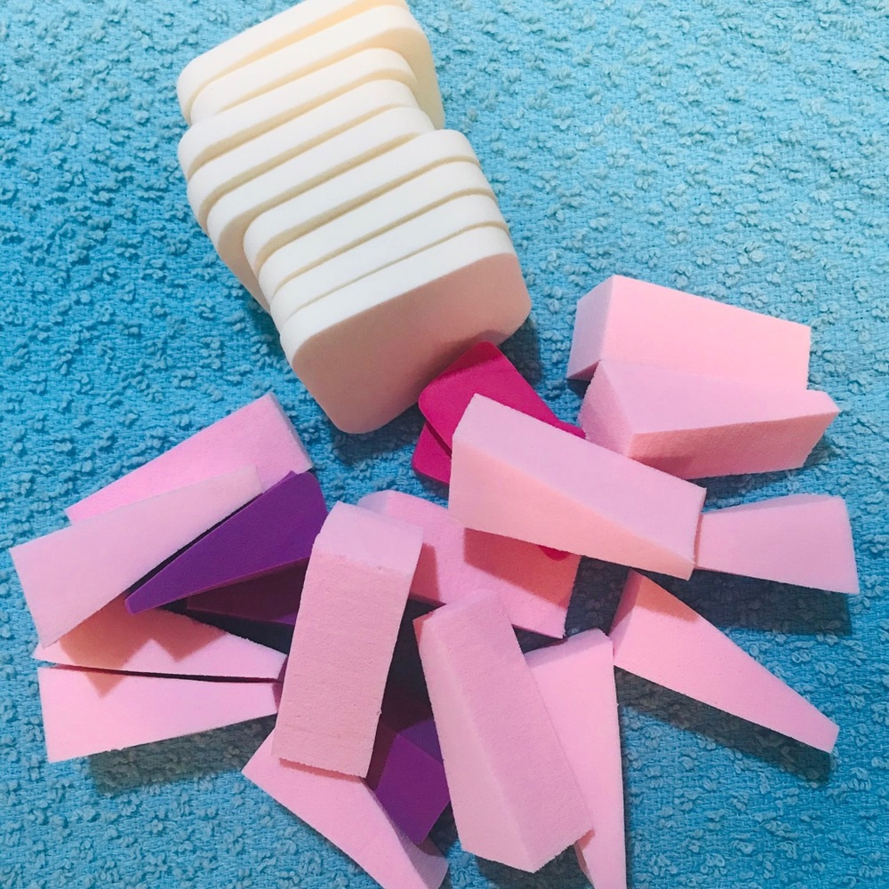 Makeup sponges (BUNDLING ONLY!)